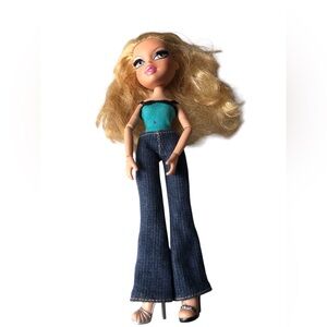 Vintage Gen 1 Bratz Chloe Doll 2001